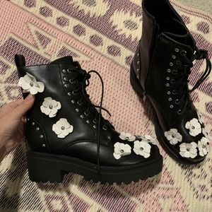 chunky boots